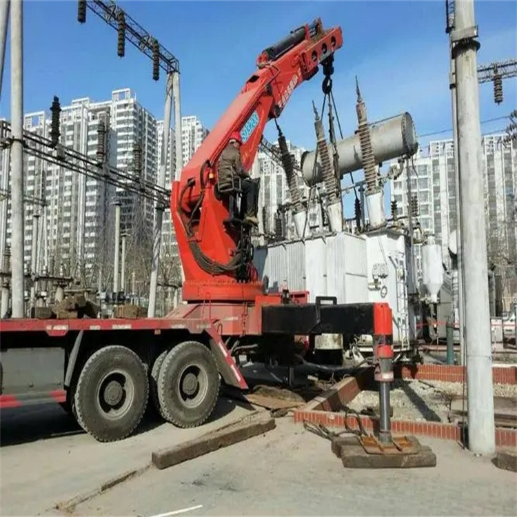 松桃就近吊车出租|工地厂房吊装设备租赁|24小时高效响应