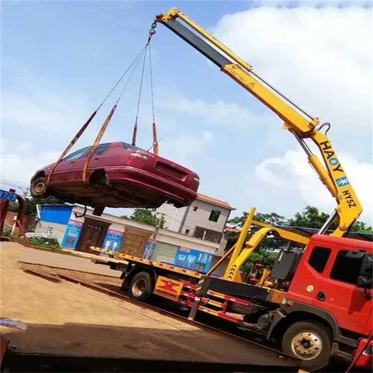 松桃吊车救援小汽车怎么吊