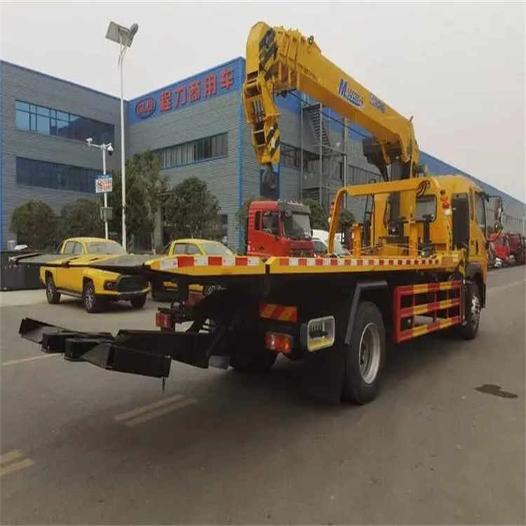 松桃附近小随车吊出租电话，轻松解决搬运烦恼